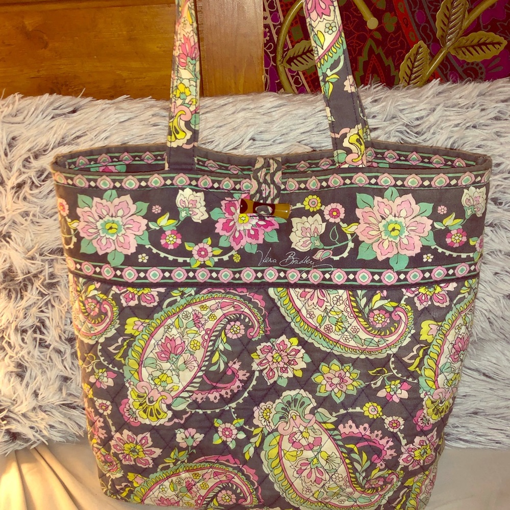 VERA BRADLEY PAISLEY PETAL FASHION TOTE